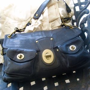 Vintage Legacy Leigh TurnLock Leather Shoulder Bag